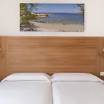Apartmán R2 *