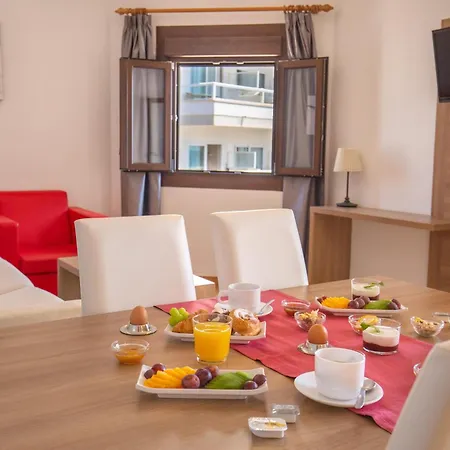 R2 Cala Millor Apartment *